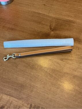 Dooney & Bourke wristlet strap NEW